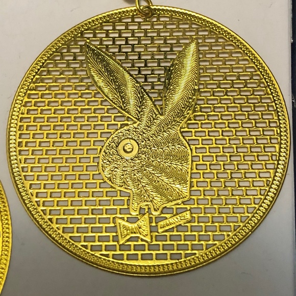 PlayB Rabbit Bowtie Dangle Earrings - Picture 3 of 5